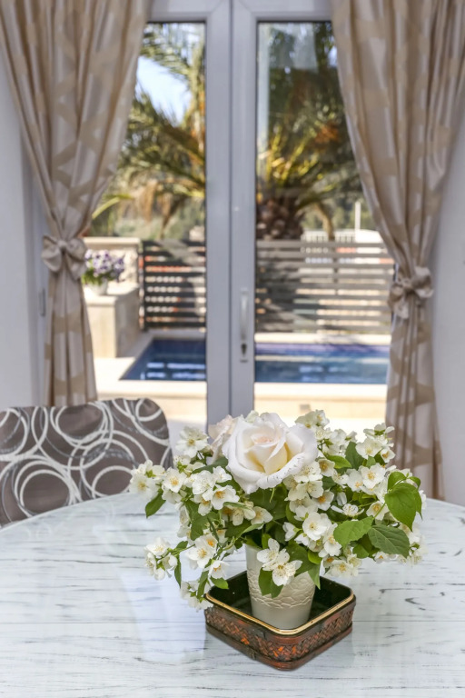 Villa Capitis in the Centre - Private Pool Villa & Balcony Apartment with Spectacular View-No Pool