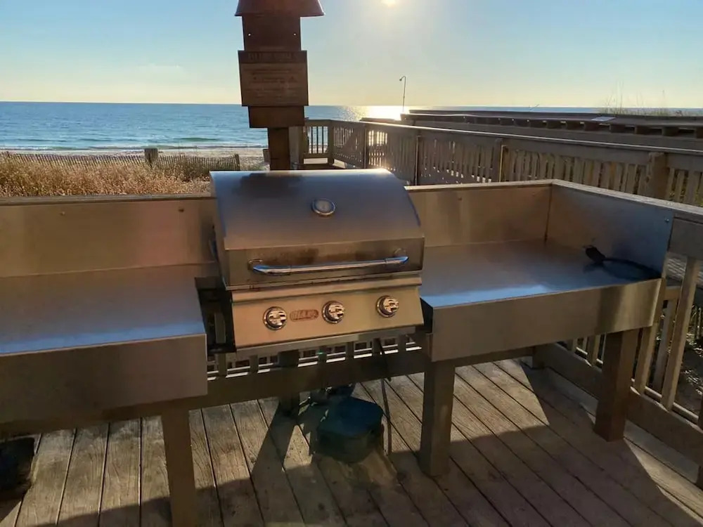 Coastal Condo 607 by Brightwild Beachfront