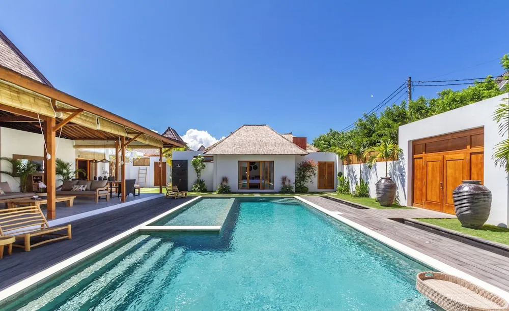 Villa Loma by Alfred in Bali