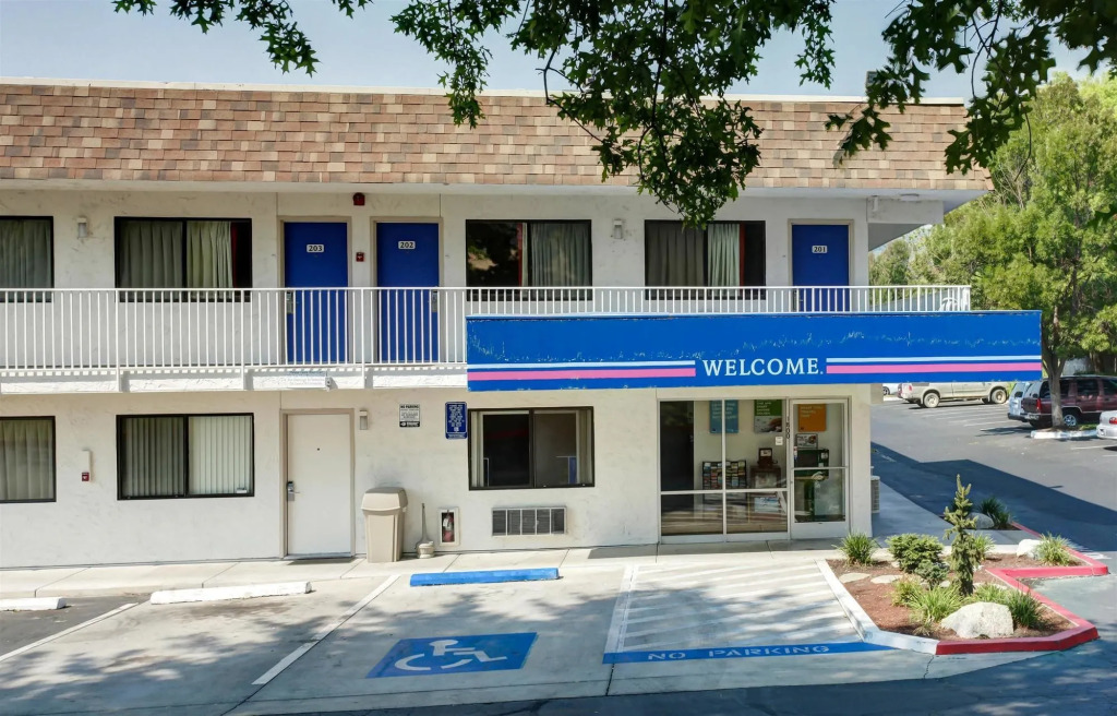 Motel 6-Grants Pass, OR