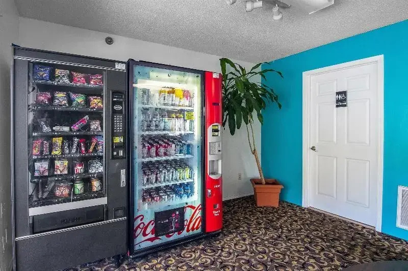 Quality Inn & Suites Tradewinds