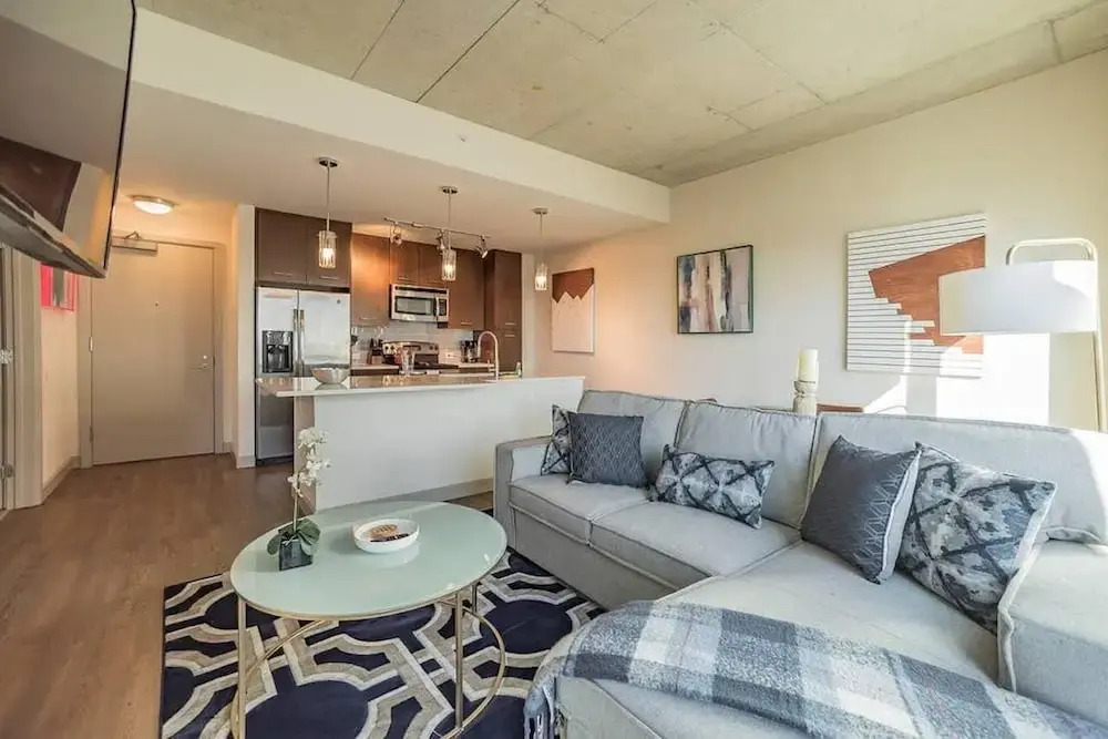 3601 Market 1BR Home