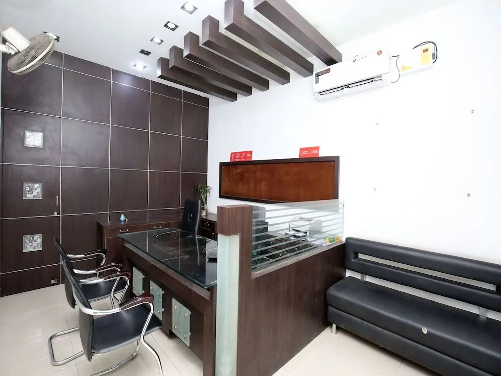 OYO 16960 Atithi Residency