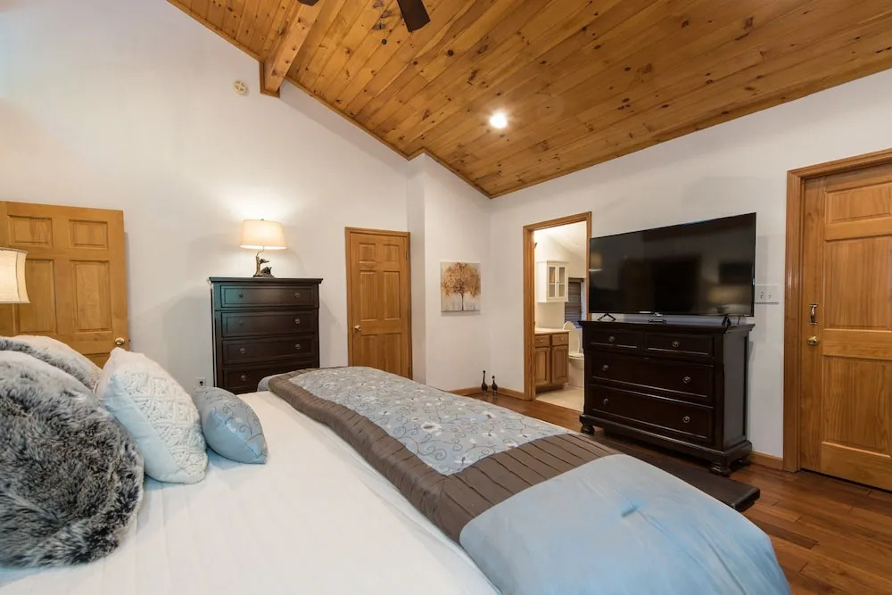 The Chalet In The Smokies
