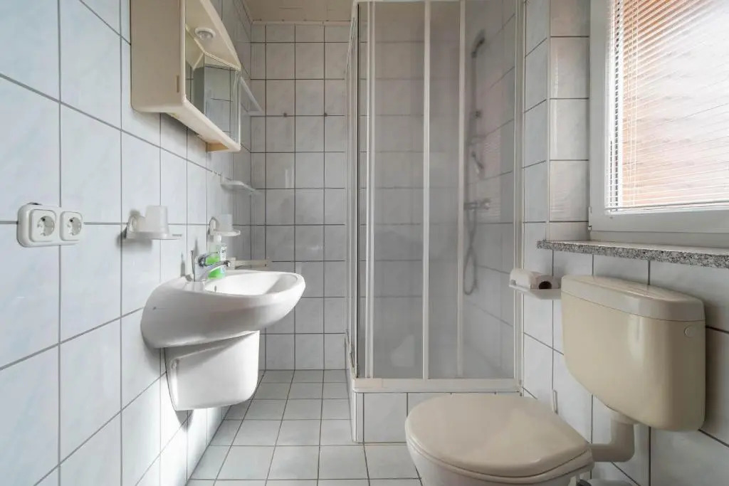 Lena Apartman