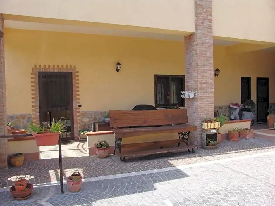 Pompei House