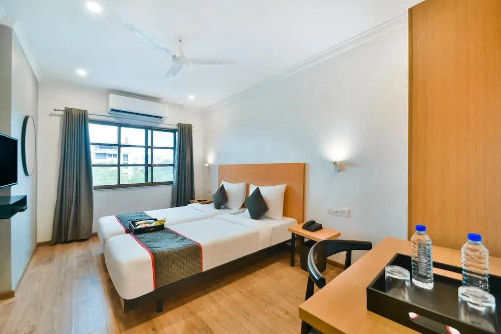 Oyo Townhouse 172 Hotel Broadway Uit Circle