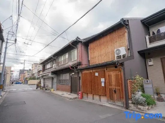 Kujo Seisen｜7 mins by subway from Kyoto Station
