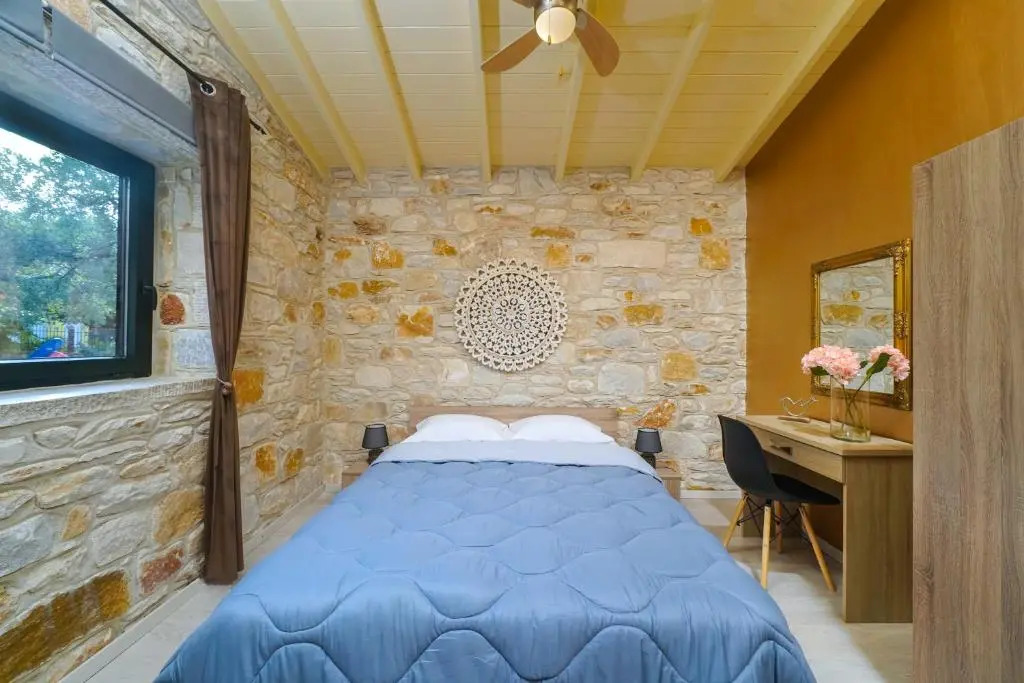 Kastro Stone House