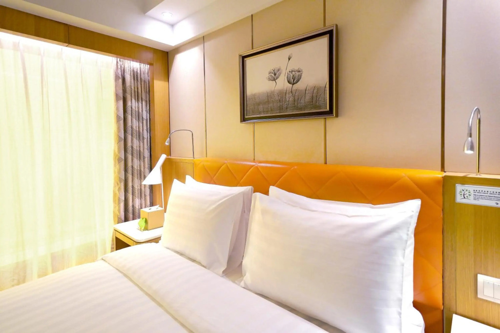Royal Dragon Hotel