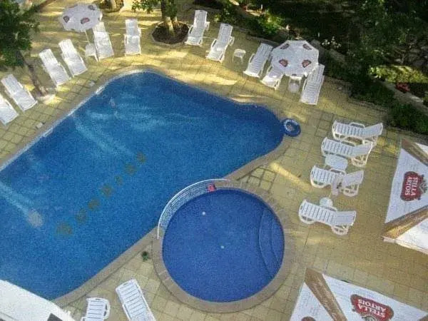 Sunrise Hotel