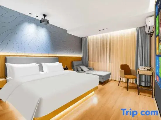 Yunji Movie Hotel (Kunming Century Jinyuan Shopping Center Erji Road Subway Station)