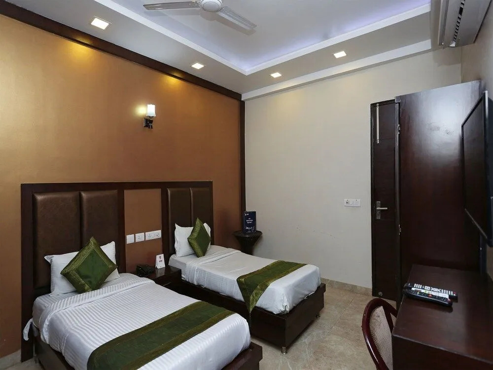 OYO 14330 Wow Homes