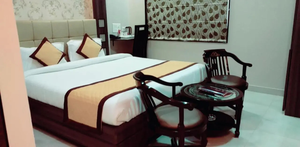 Hotel Ozas Grand