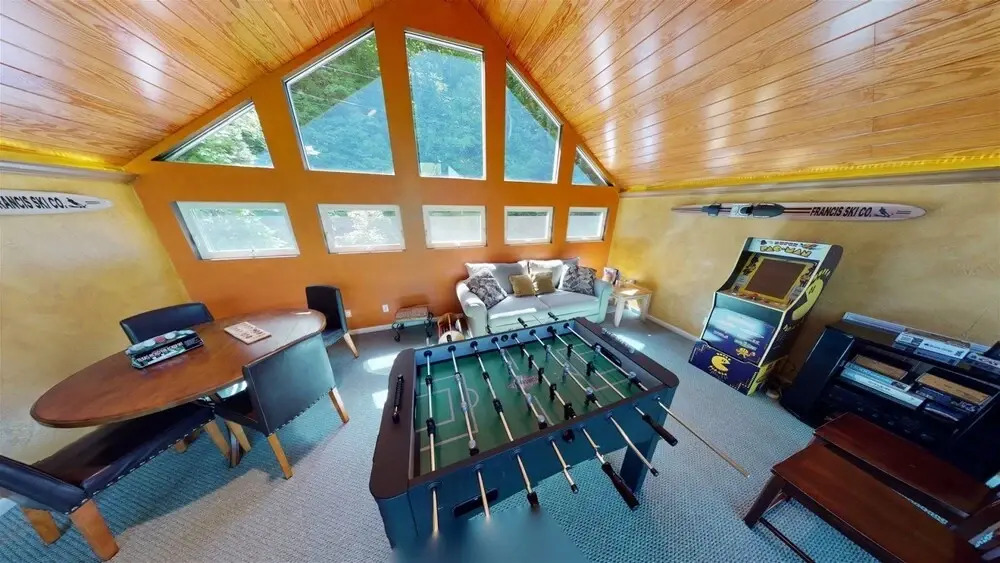 Hurricane Hideaway