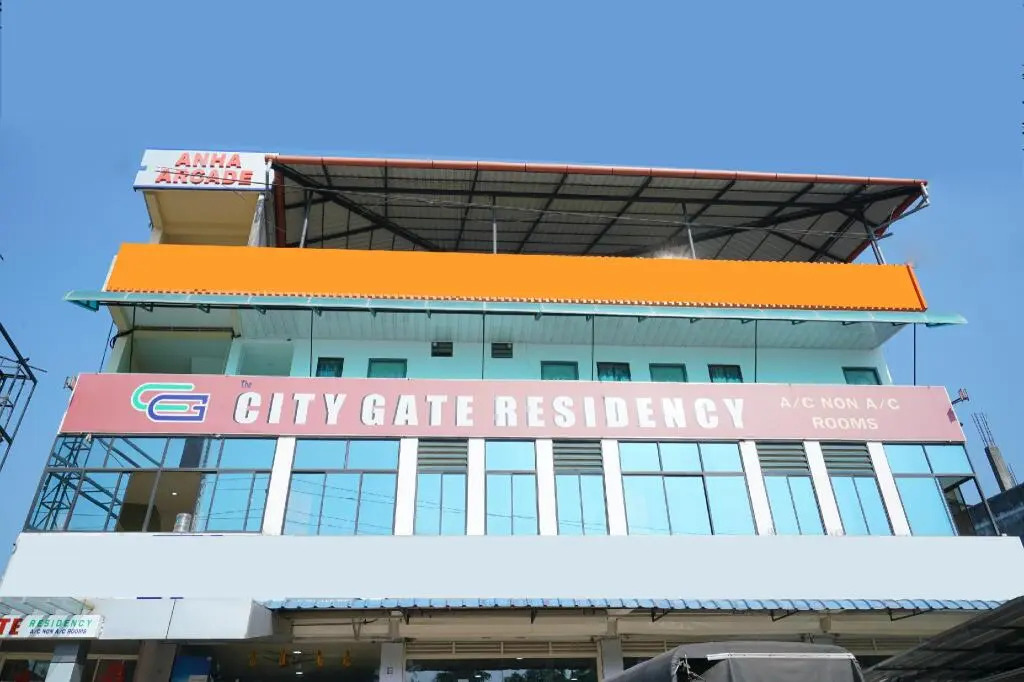 The City Gate Residency by OYO Rooms