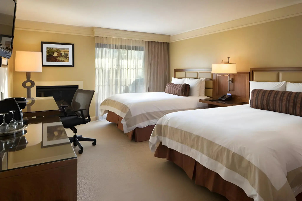 Hotel Abrego