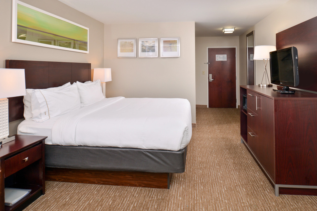 Holiday Inn Express Hotel & Suites Lafayette by IHG