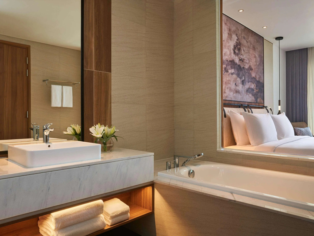 Курортный отель Mövenpick Resort Waverly Phu Quoc