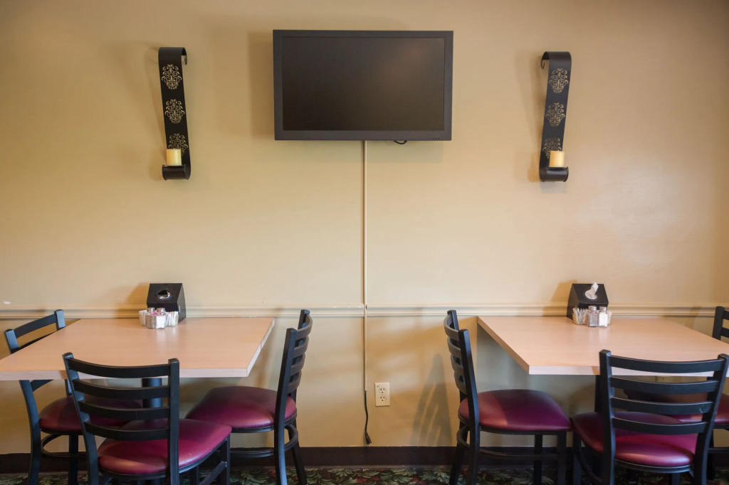 Rosebud Inn
