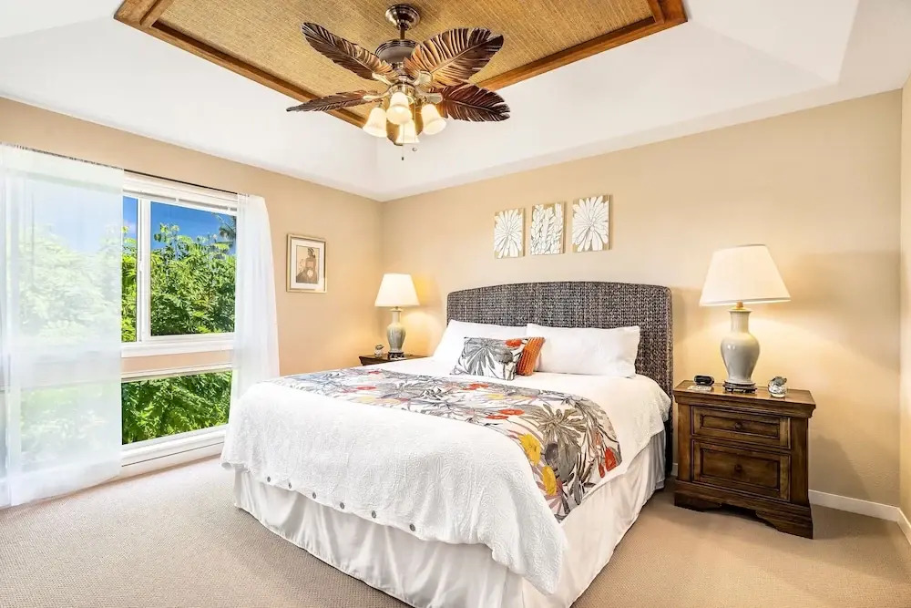Ocean & Mountain Views - 2BR With Loft, 4 Beds - Relax in Luxury - Vrkcv