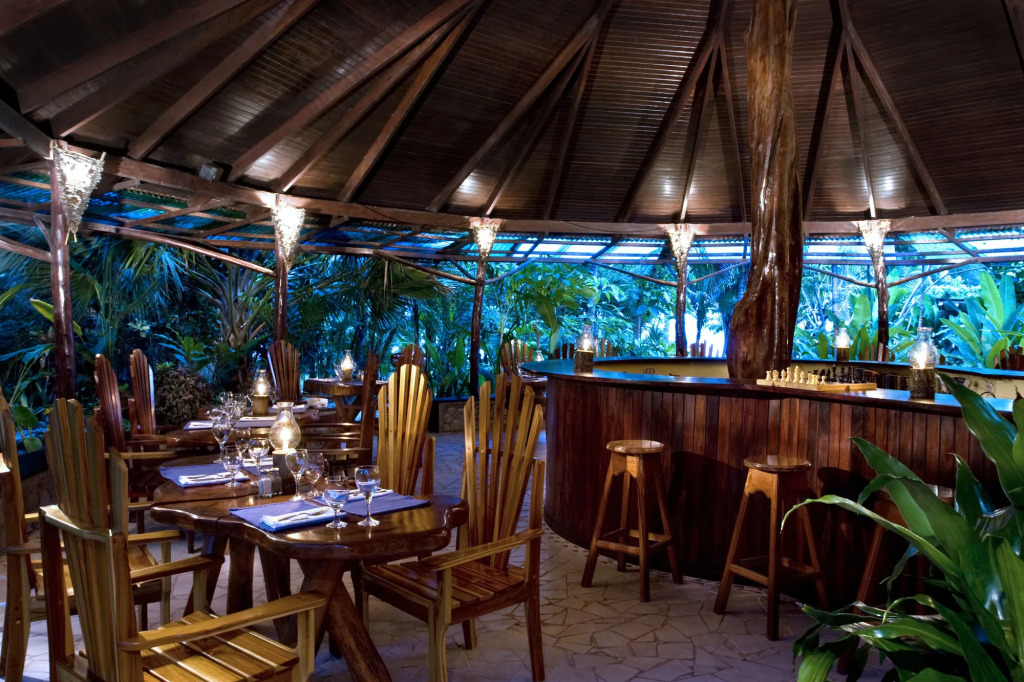 Hotel Tropico Latino