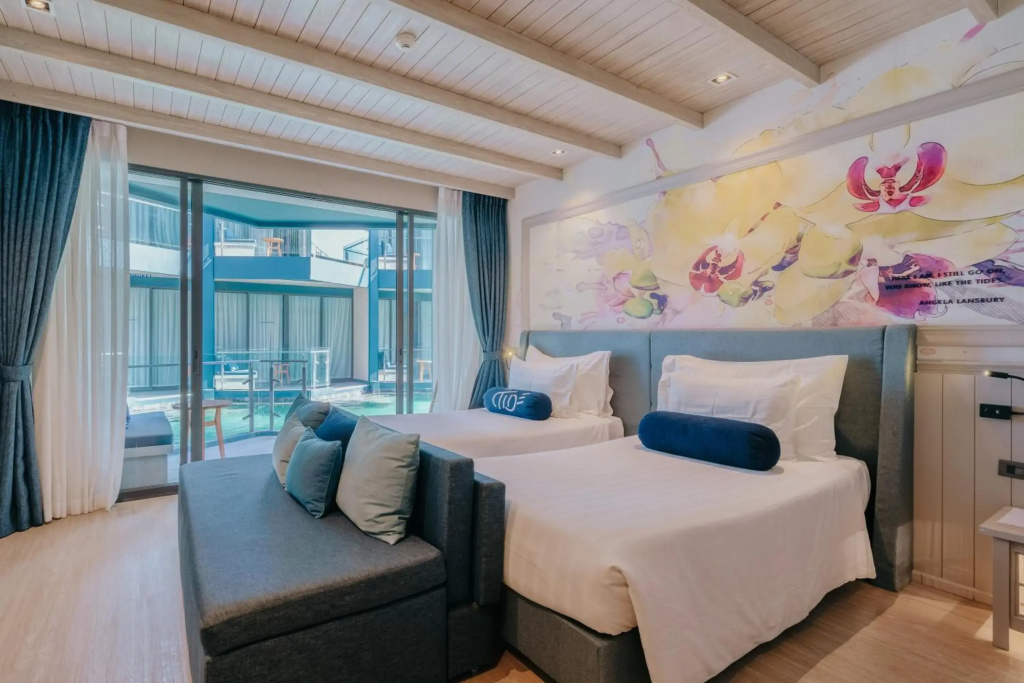 Hotel Tide Phuket Beachfront
