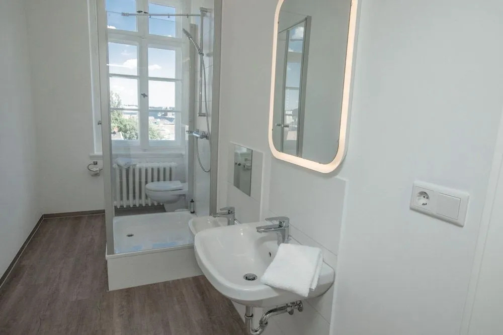 Zimmer FREI Boardinghouse