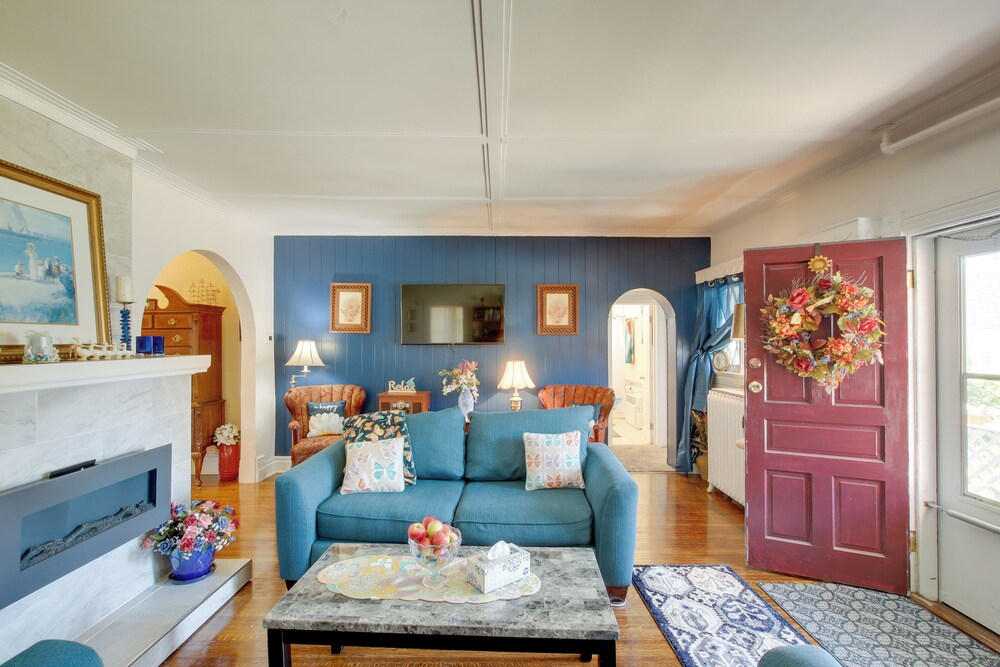 Eclectic Manitowoc Vacation Rental Near Marina!