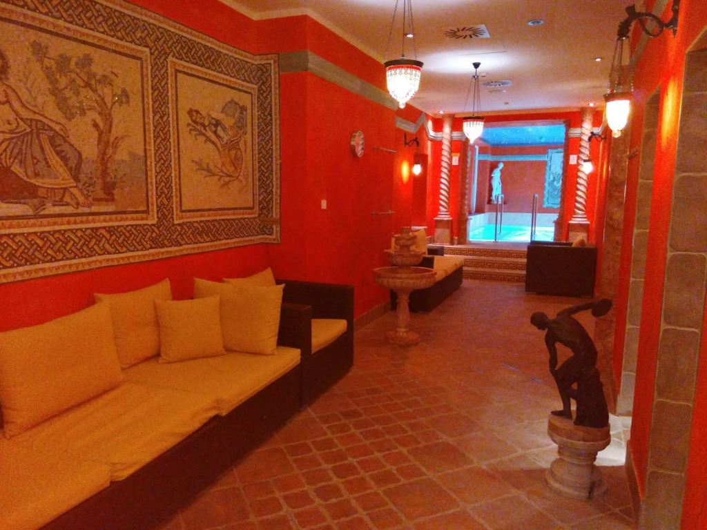Alexa Hotel