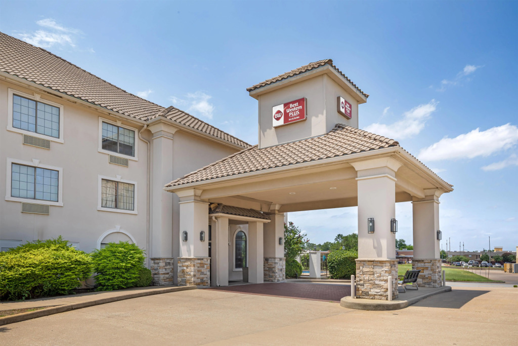 Best Western Plus Southpark Inn & Suites