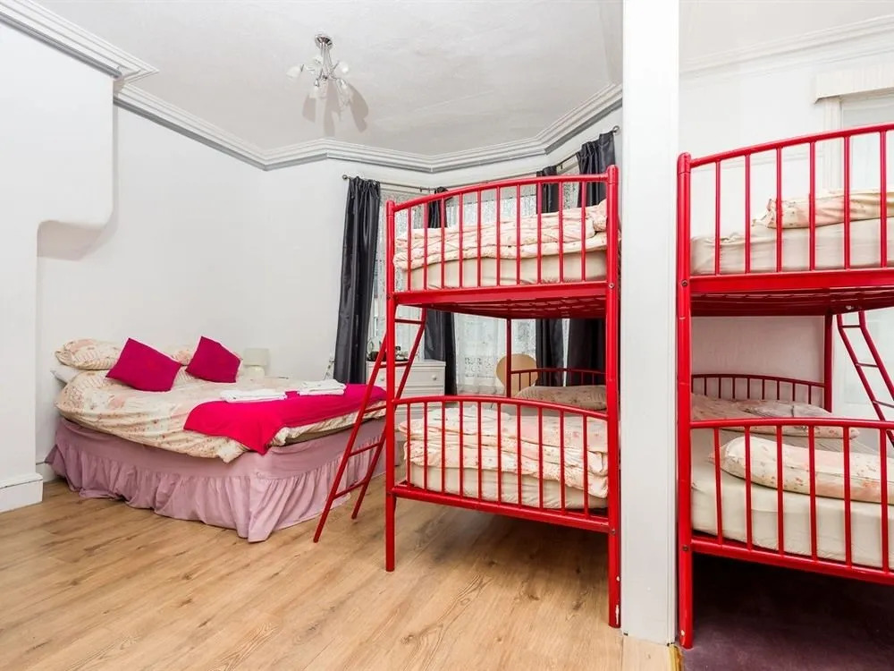 Canberra Guest HouseHotel