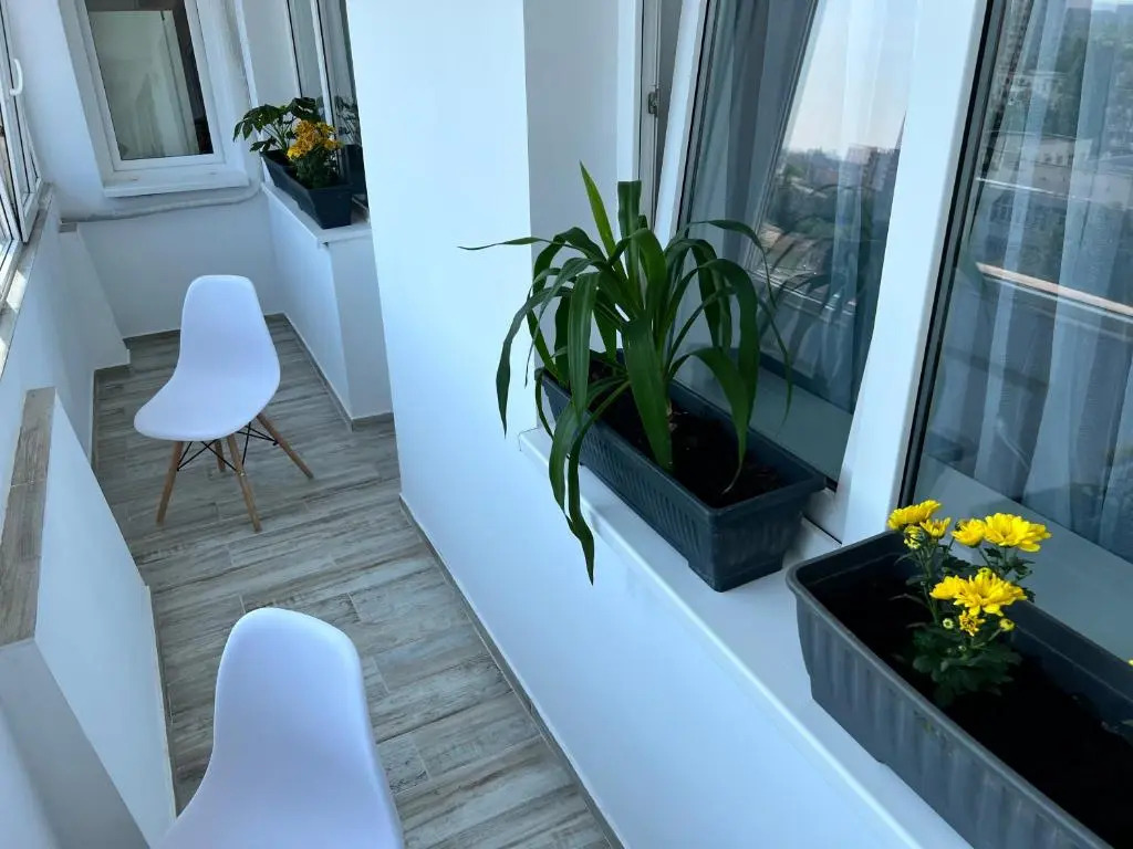 2 rooms apartment Airy & Bright PALAS Center