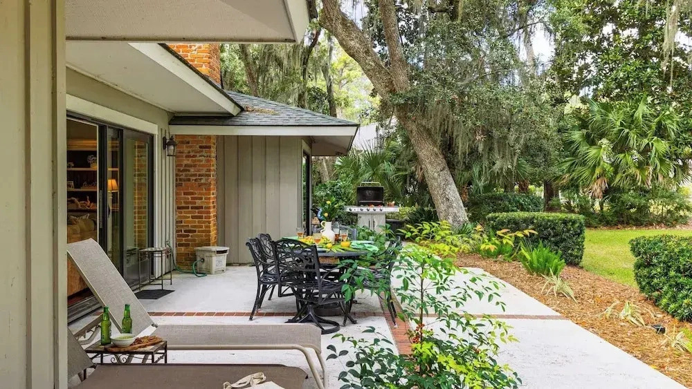 Pool, Hot Tub, Fairway Views & Quick Bike Ride to Beach Loblolly Retreat by Avantstay
