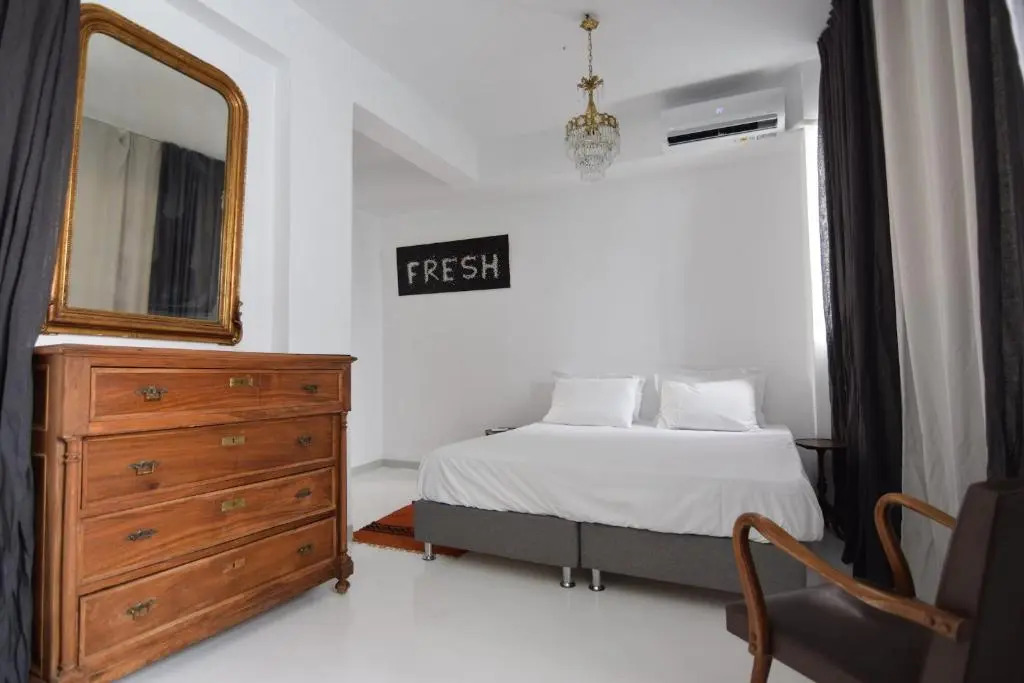 Central apts with Acropolis views - PK building
