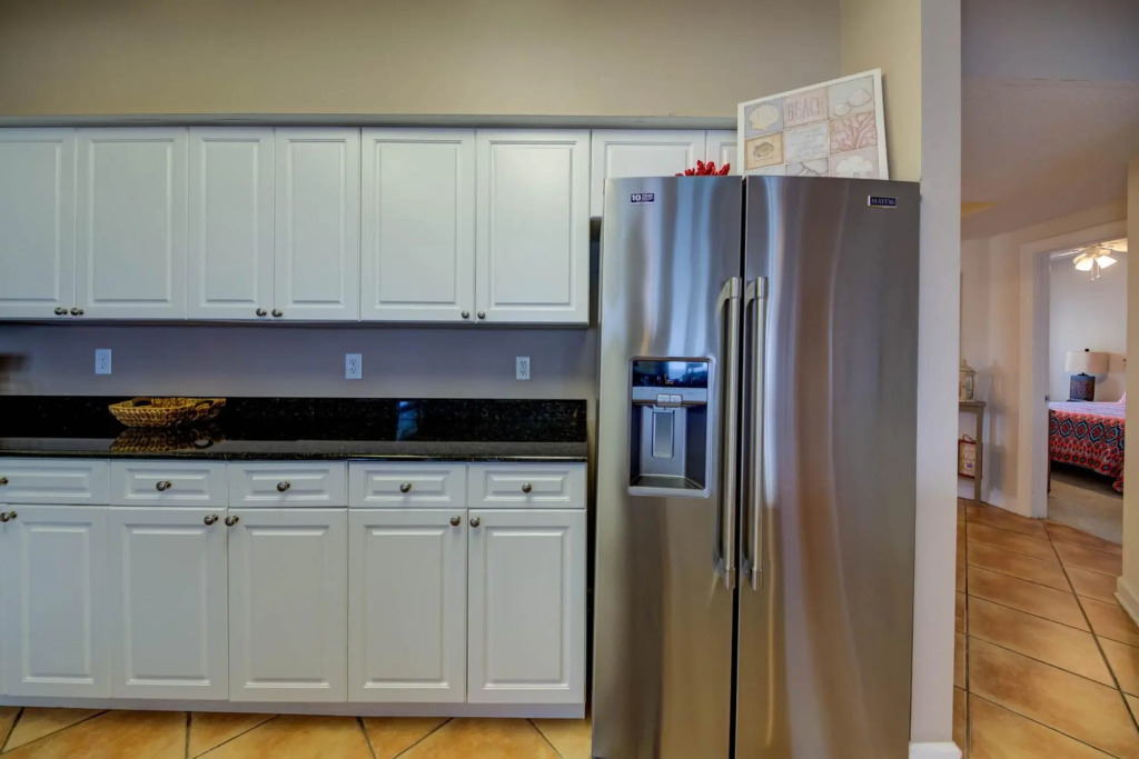 Enormous Corner Unit on White Sands in Orange Beach With Indoor Outdoor Pool