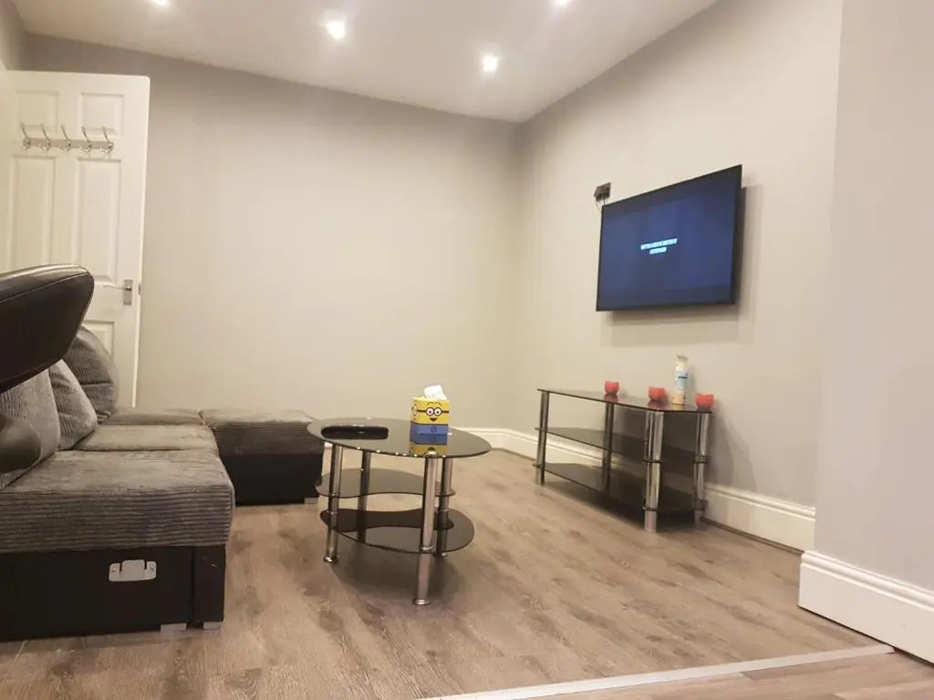 Monyhull Homestay - near City centre Kingsheath NIA NEC BHX