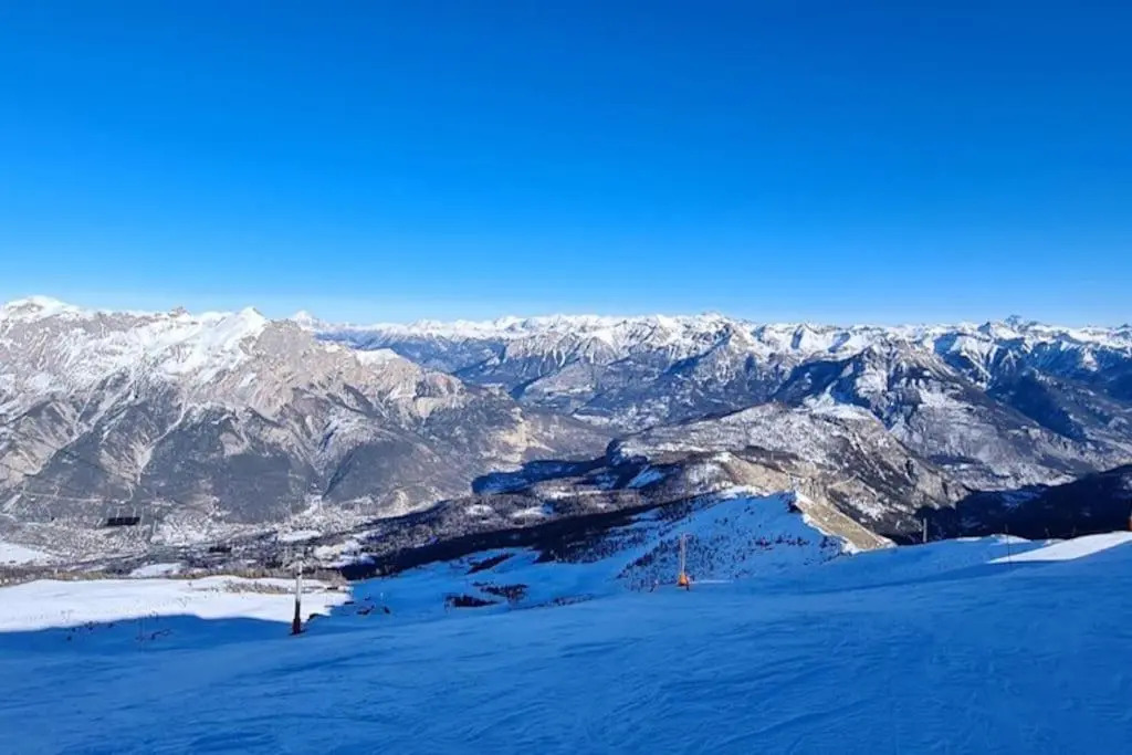 T2 à 5 min à pieds des pistes, Puy St Vincent 1700