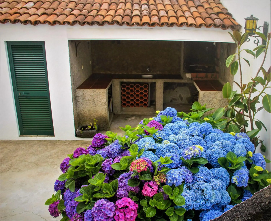 CASA INTI / INTI HOUSE FURNAS