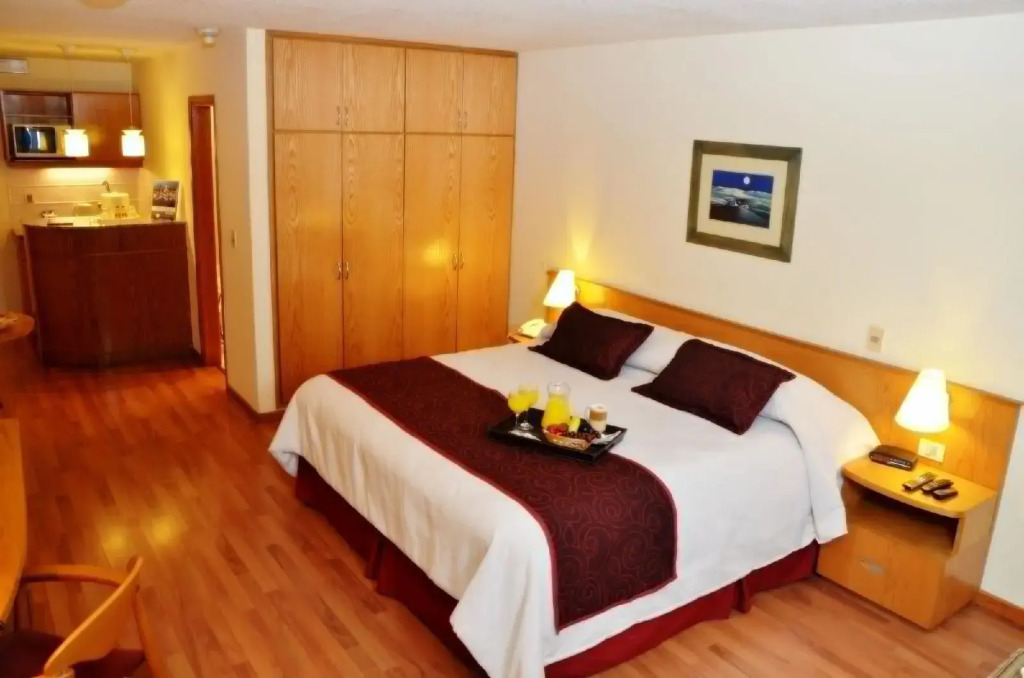 Armon Suites Hotel