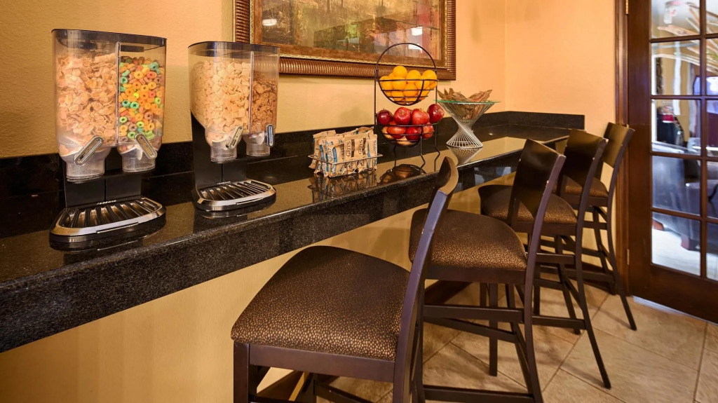 Best Western Oakdale Inn