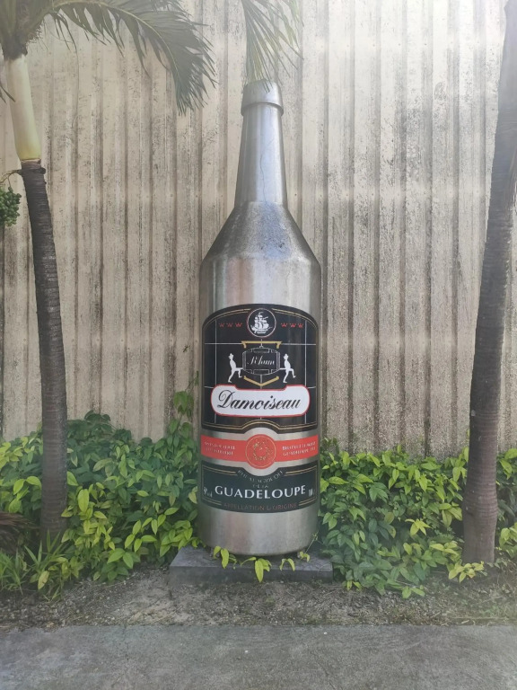 ZANNAMALAKA 2 F1 POUR UN GROUPE DE 4 Avec Piscine