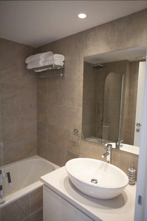 Nerreids Apartment E32 by Ezoria Holiday Rentals