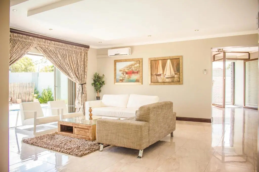 Villa Moshay