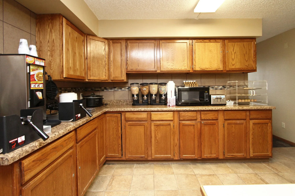 New Victorian Inn & Suites-Norfolk