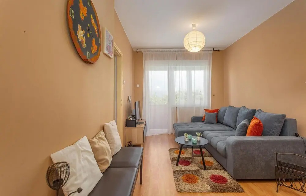 Stunning Home in Risika With Wifi and 3 Bedrooms