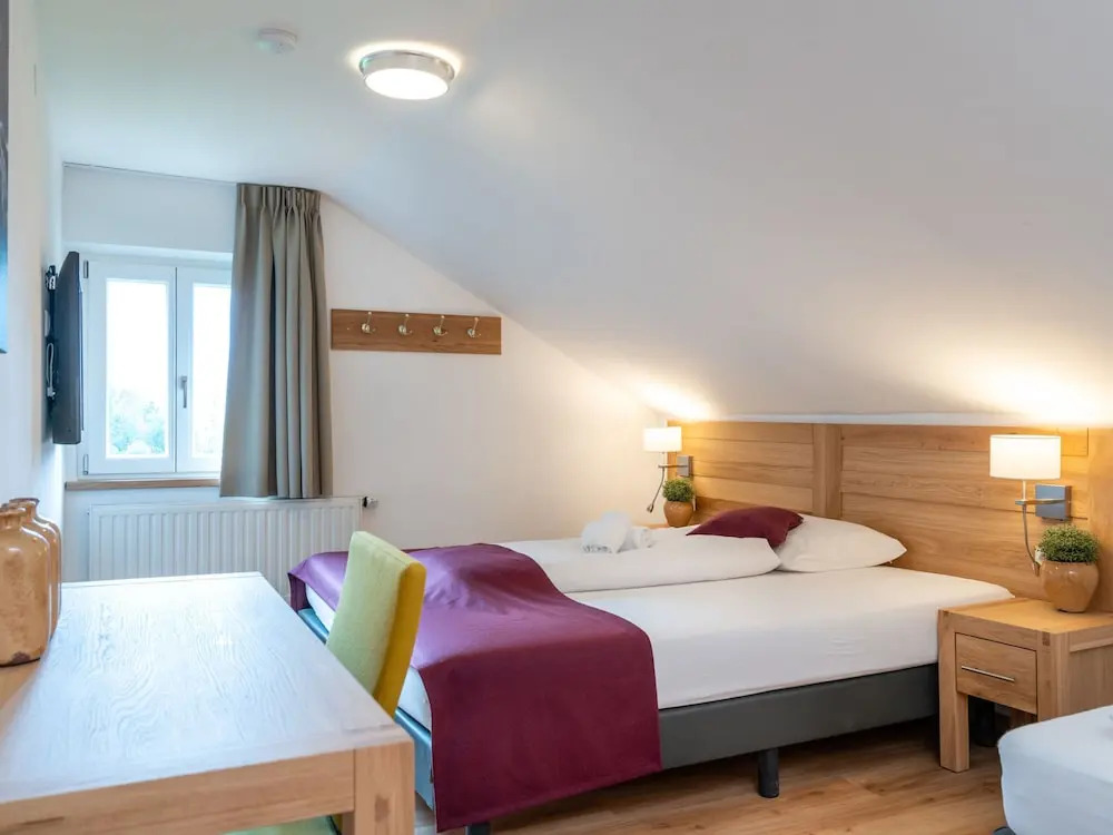 Spacious Chalet in Zell am See Near the Lake