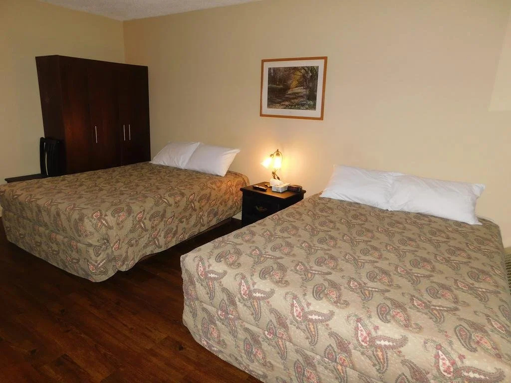 River Road Inn