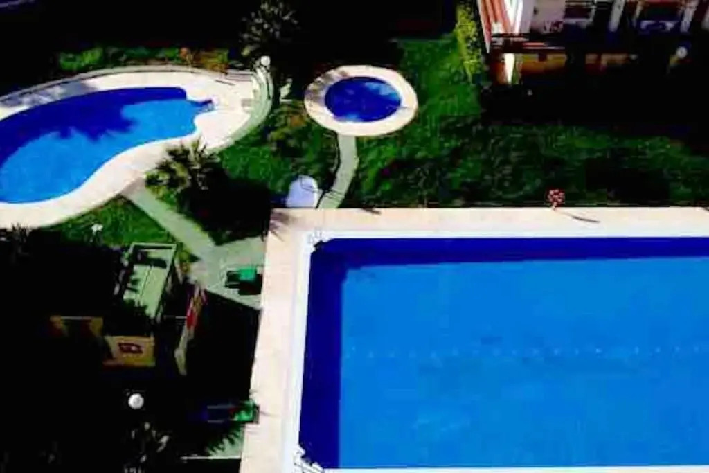 Apartment with 2 bedrooms in Benalmadena with wonderful mountain view shared pool terrace 400 m from the beach