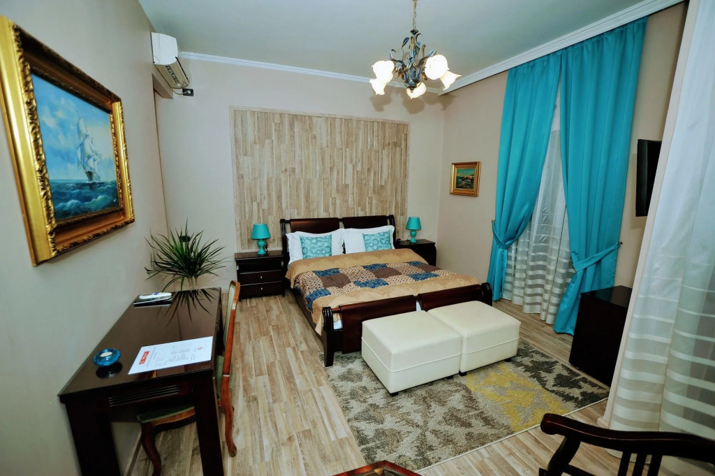 Dream Hotel